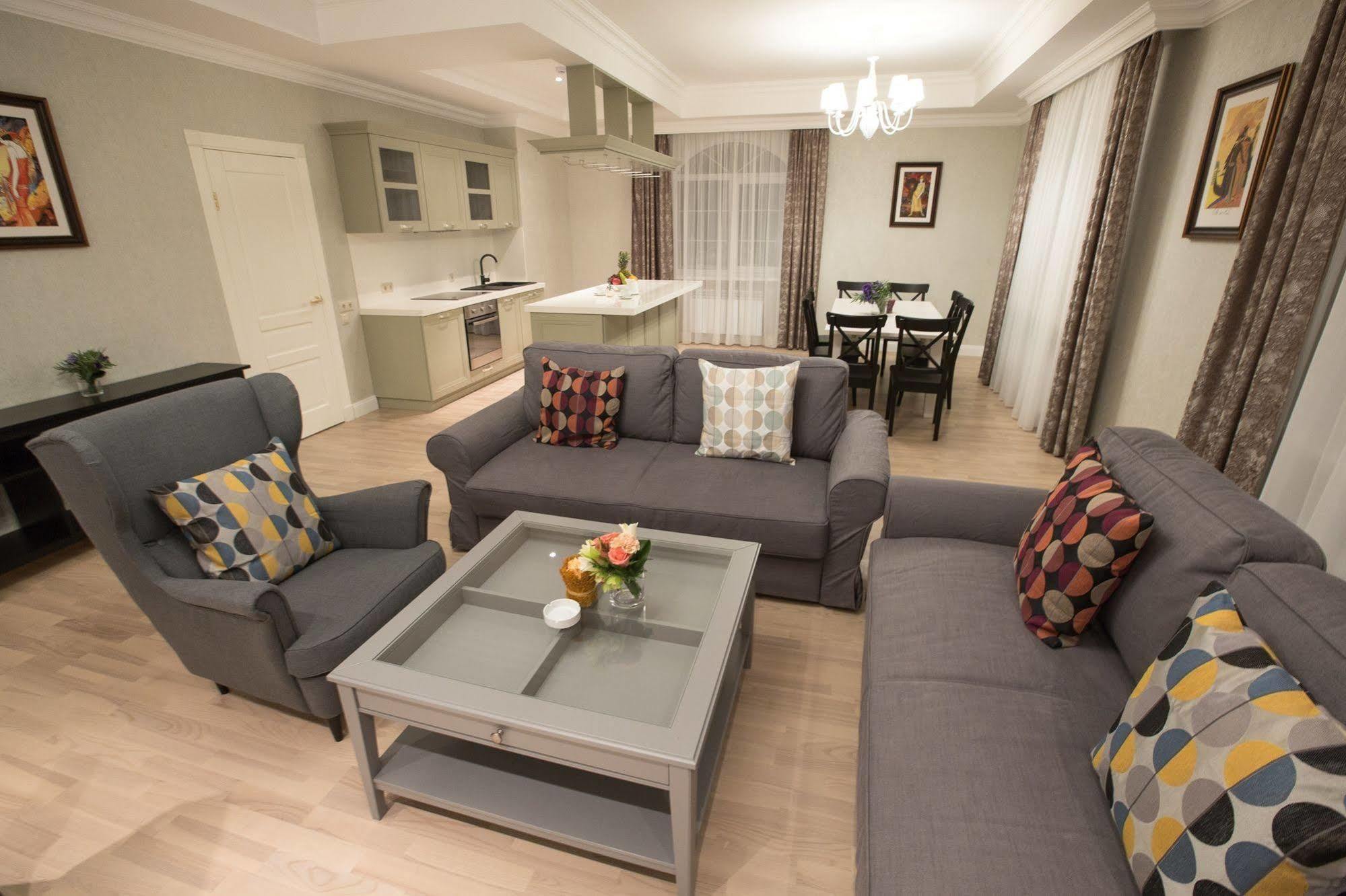 Monaco Hotel 4*